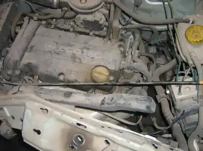 Veículo de Sucata opel corsa c comfort do ano 2002 alimentado z12xe