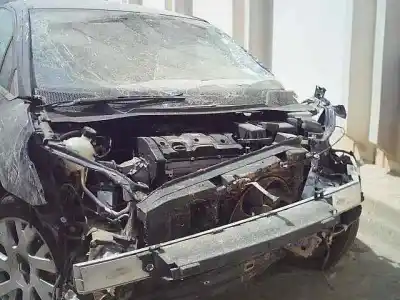 Veicolo di demolizione citroen c4 coupe vtr dell'anno 2005 alimentato nfu