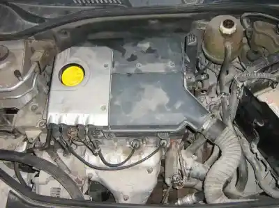 Здавання транспортного засобу renault clio ii fase i (b/cbo) 1.4 alize 75 cv / 55 kw року 1998 потужний  Здавання транспортного засобу renault clio ii fase i (b/cbo) 1.4 alize 75 cv / 55 kw року 1998 потужний