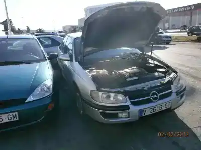 Vehículo de desguace OPEL OMEGA B GL Berlina del año 1998 con motor X25DT