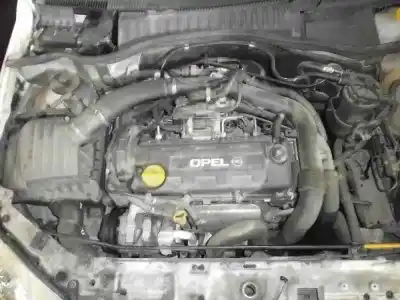 Vehículo de desguace opel combo cargo del año 2003 con motor y17dt