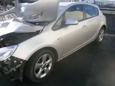 Утилизация автомобиля OPEL ASTRA J (P10) 1.7 CDTI (68) года 2012 питание A17DTR