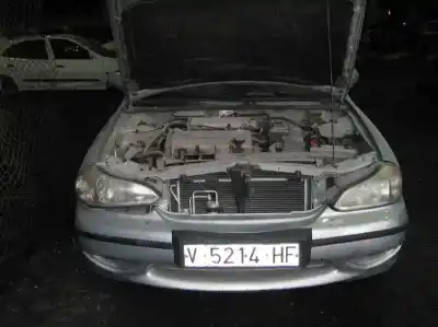 Sloopvoertuig kia clarus 1.8 cat van het jaar 2000 aangedreven t8