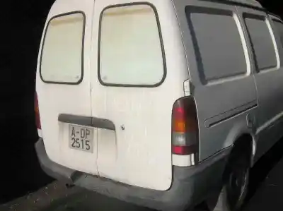 Sloopvoertuig nissan vanette cargo (hc23) * van het jaar 1998 aangedreven ld23g