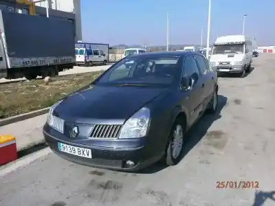 Здавання транспортного засобу renault vel satis (bj0) privilege року 2002 потужний p9x701