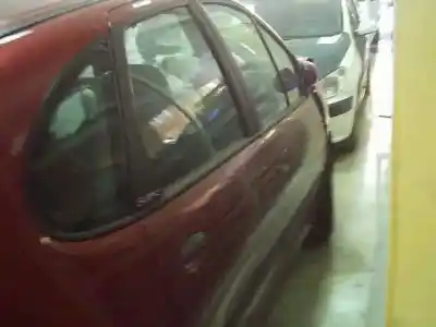 Scrapping Vehicle renault scenic (ja..) 1.6 16v authentique (ja0b/11) of the year 2001 powered k4v a7