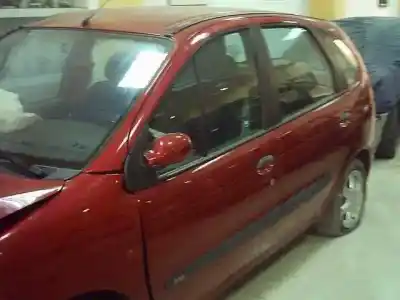 Scrapping Vehicle renault scenic (ja..) 1.6 16v authentique (ja0b/11) of the year 2001 powered k4v a7