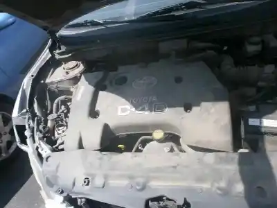 Scrapping Vehicle toyota corolla (_e12_) 2.0 d-4d (cde120_) of the year 2003 powered 1cd-ftv