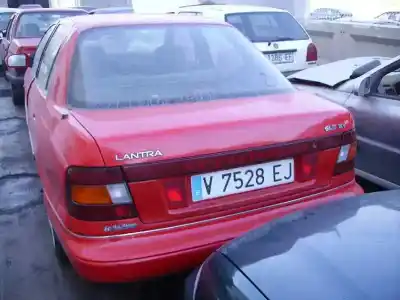 Scrapping Vehicle HYUNDAI LANTRA (J1) 1.6 16V GLS DOHC of the year 1993 powered 