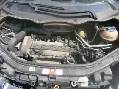 Veicolo di demolizione audi a2 (8z) 1.4 dell'anno 2002 alimentato 