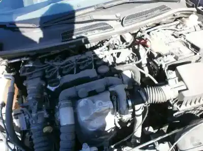 Veículo de Sucata ford fiesta (cb1) ghia do ano 2009 alimentado hhjc