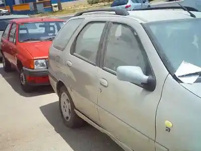 Veicolo di demolizione fiat palio weekend (178) 1.2 cat dell'anno 1999 alimentato 178b5000
