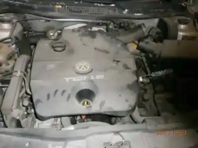 Sloopvoertuig volkswagen bora berlina (1j2) conceptline van het jaar 1999 aangedreven agr