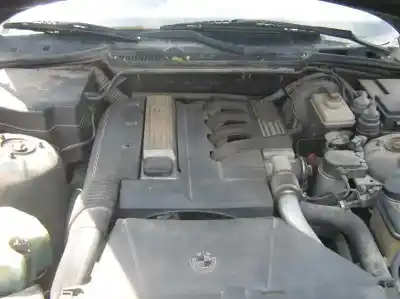 Veículo de Sucata bmw serie 3 berlina (e36) 318tds do ano 1995 alimentado 17 4t 1 d