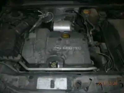 Veículo de Sucata opel vectra c berlina comfort do ano 2003 alimentado y20dth