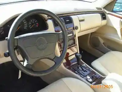 Утилизация автомобиля mercedes-benz clase e (w210) berlina 320 (210.065) года 1998 питание 112 941