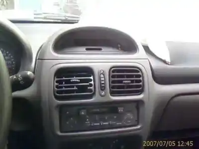 Здавання транспортного засобу renault clio ii fase i (b/cbo) 1.9 d alize року 1999 потужний f8q k6 Здавання транспортного засобу renault clio ii fase i (b/cbo) 1.9 d alize року 1999 потужний f8q k6