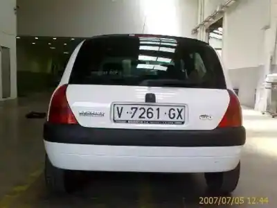 Здавання транспортного засобу renault clio ii fase i (b/cbo) 1.9 d alize року 1999 потужний f8q k6 Здавання транспортного засобу renault clio ii fase i (b/cbo) 1.9 d alize року 1999 потужний f8q k6