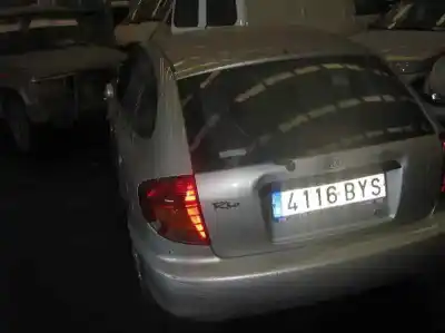 Scrapping Vehicle kia rio ls berlina of the year 2002 powered a5d