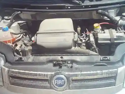 Veicolo di demolizione fiat panda (169) 1.2 8v dynamic dell'anno 2000 alimentato 188a4000