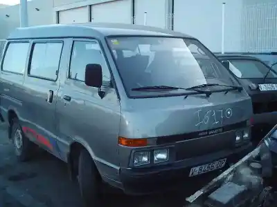 Sloopvoertuig nissan vanette (c 220) vanette transporter van het jaar 1990 aangedreven 