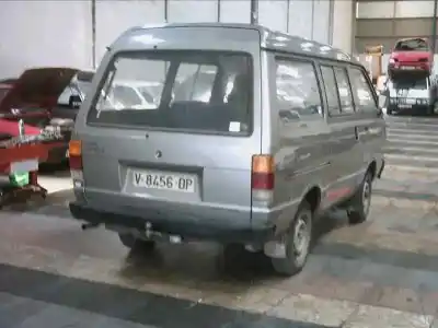 Sloopvoertuig nissan vanette (c 220) vanette transporter van het jaar 1990 aangedreven 