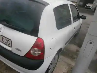 Здавання транспортного засобу renault clio ii fase ii (b/cb0) authentique року 2002 потужний k9k700