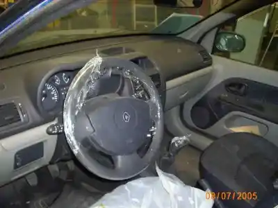 Утилизация автомобиля renault clio ii fase ii (b/cb0) authentique года 2003 питание d7fq7