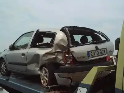 Утилизация автомобиля RENAULT CLIO II FASE I (B/CBO) * года 2000 питание K4J