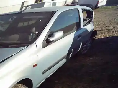 Scrapping Vehicle renault clio ii fase i (b/cbo) * of the year 2000 powered k4j
