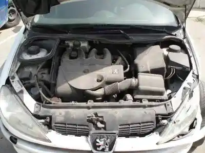 Здавання транспортного засобу peugeot 206 berlina xt року 1999 потужний wjz