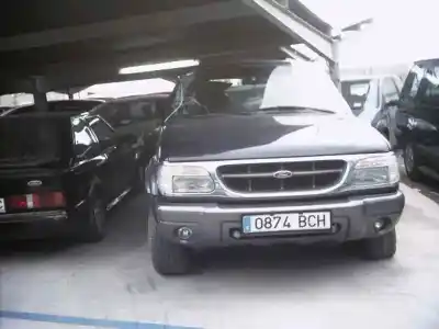 Veículo de Sucata ford explorer 4.0 v6 cat do ano 2000 alimentado 
