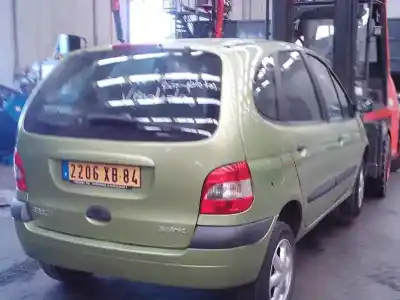 Scrapping Vehicle renault scenic (ja..) 1.6 16v expression of the year 2000 powered 