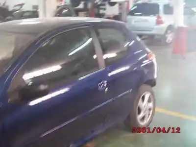 Vehicul casat peugeot 206 berlina xs al anului 2004 alimentat rhy