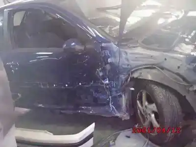 Vehicul casat peugeot 206 berlina xs al anului 2004 alimentat rhy