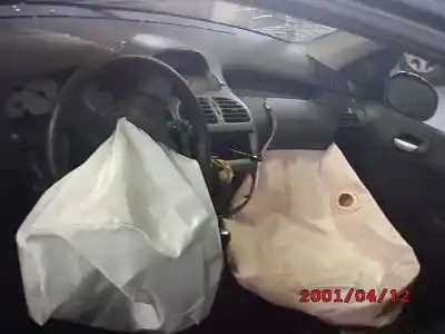 Vehicul casat peugeot 206 berlina xs al anului 2004 alimentat rhy