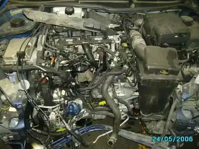 Vehicul casat peugeot 206 berlina xs al anului 2004 alimentat rhy