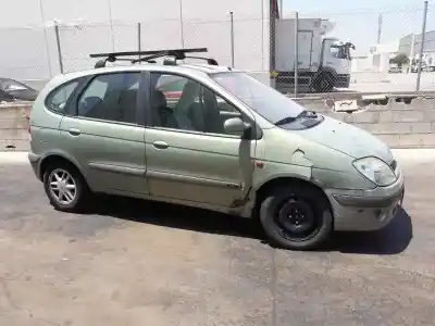 Veicolo di demolizione renault scénic i monospace (ja0/1_, fa0_) 1.9 dti (ja1u) dell'anno 2002 alimentato f9q