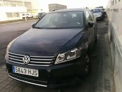 Veículo de Sucata volkswagen passat alltrack b7 (365) 2.0 tdi do ano 2012 alimentado cffb