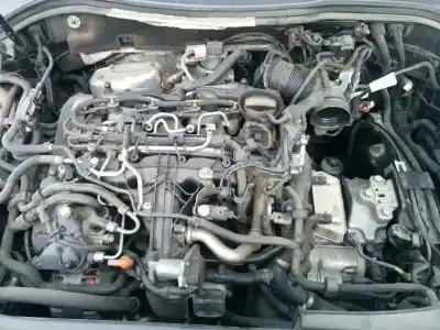 Veículo de Sucata volkswagen passat alltrack b7 (365) 2.0 tdi do ano 2012 alimentado cffb