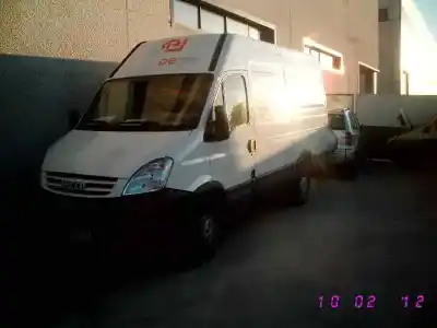Утилизация автомобиля IVECO DAILY CAJA CERRADA (2006 =>) Caja cerrada techo alto 35C... batalla 3300 года 2007 питание F1AE0481G