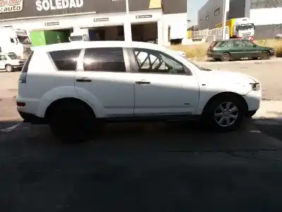 Здавання транспортного засобу mitsubishi outlander (cw0) 2.2 di-d cat року 2012 потужний 4n14
