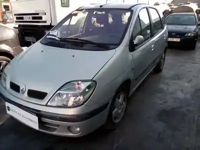Scrapping Vehicle renault scenic (ja..) 1.9 dci authentique of the year 2003 powered f9qk7
