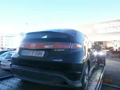 Здавання транспортного засобу honda civic berlina (fn) 2.2 type s року 2008 потужний n22a2