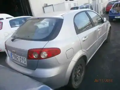 Veicolo di demolizione chevrolet lacetti sx dell'anno 2006 alimentato 