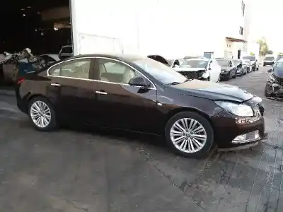 Veículo de Sucata OPEL INSIGNIA BERLINA 2.0 16V CDTI do ano 2012 alimentado A20DTH