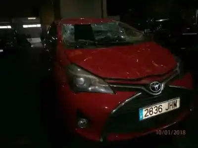 Veículo de Sucata toyota yaris (_p13_) 1.3 (nsp130_) do ano 2015 alimentado 1nr