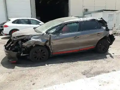 Veículo de Sucata citroen ds5 1.6 blue-hdi fap do ano 2016 alimentado bh01