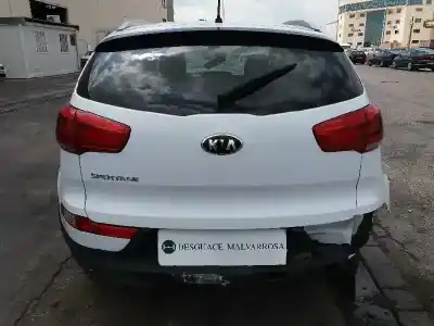 Veicolo di demolizione kia sportage concept 4x2 dell'anno 2015 alimentato g4fd