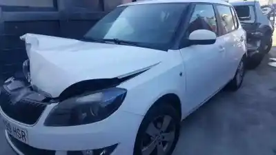 Veículo de Sucata SKODA FABIA (5J2 ) Urban do ano 2013 alimentado CGPA
